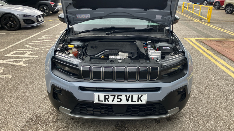 Jeep Avenger 1.2 e-Hybrid Summit 5dr DCT Petrol Hatchback